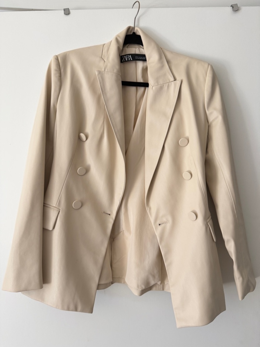 ZARA Double-Breasted Cream Blazer Jacket leather like new